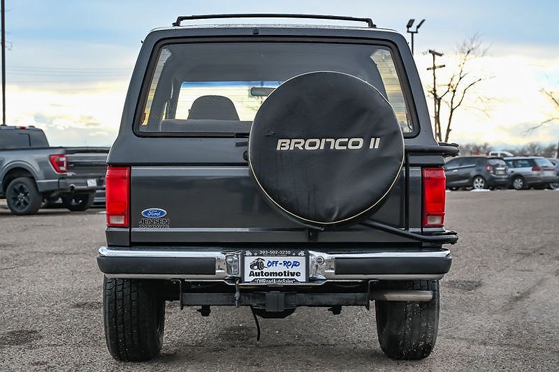 1990 Ford Bronco II XLT image 4
