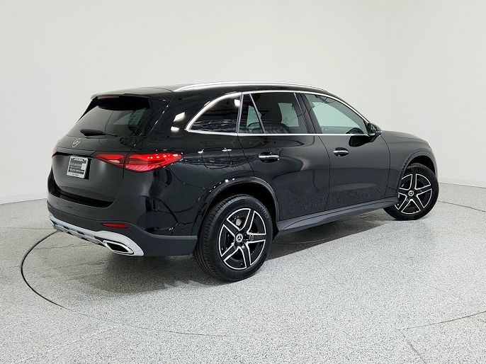 2026 Mercedes-Benz GLC