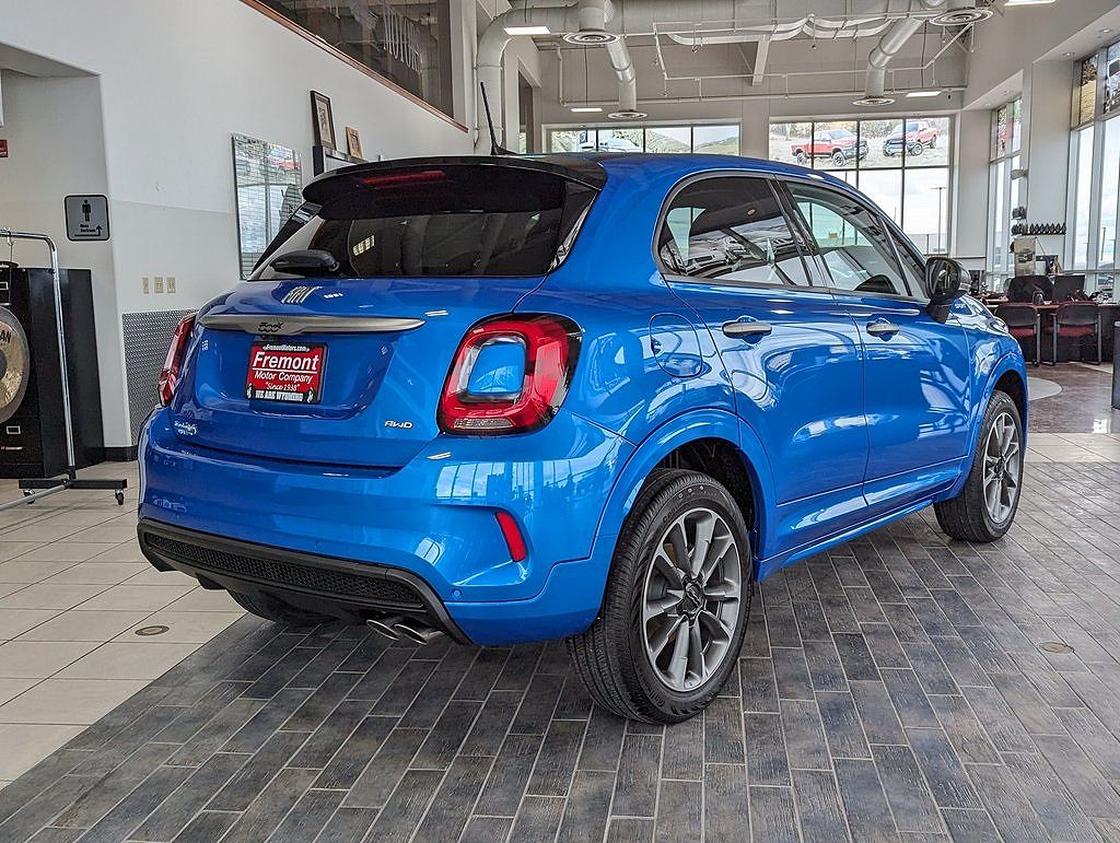 2023 Fiat 500X Pop image 3