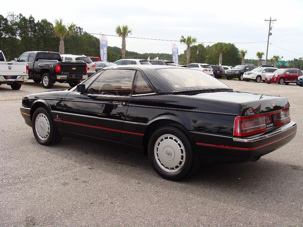 1990 Cadillac Allante null image 4