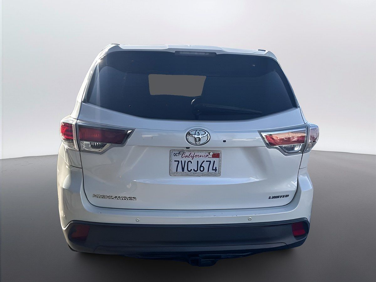2016 Toyota Highlander