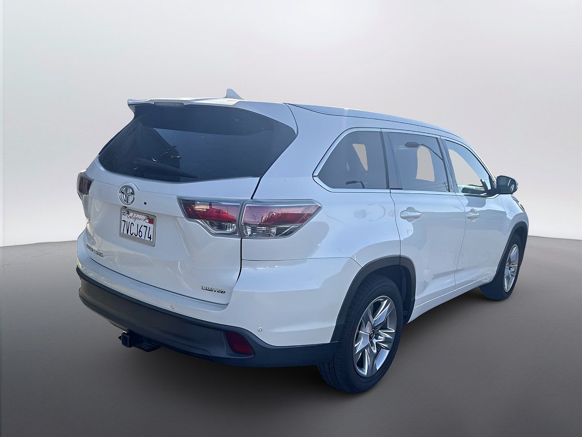 2016 Toyota Highlander