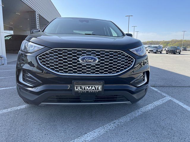 2023 Ford Edge
