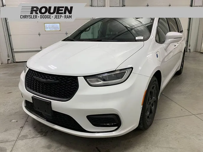 2022 Chrysler Pacifica