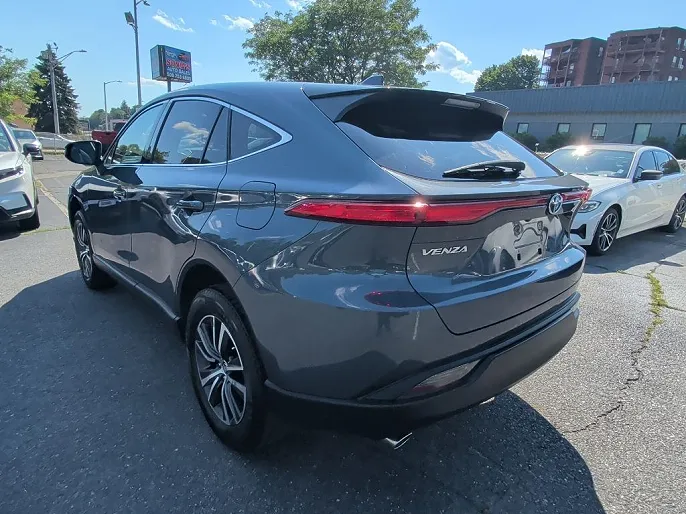 2023 Toyota Venza