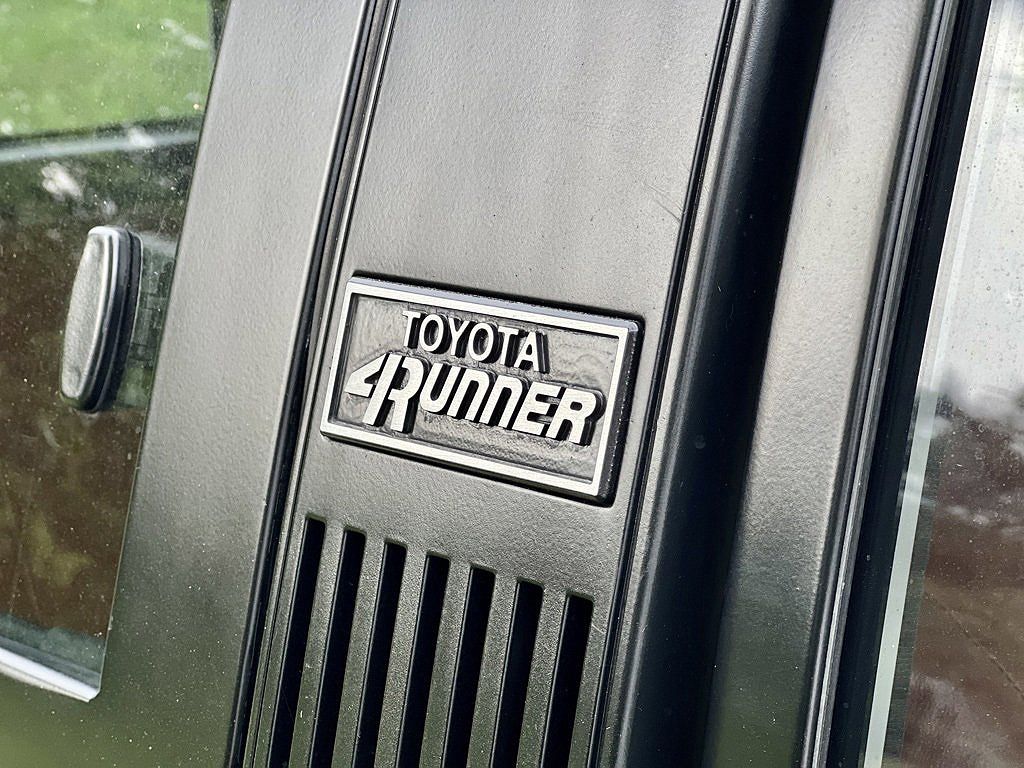 1985 Toyota 4Runner null image 1