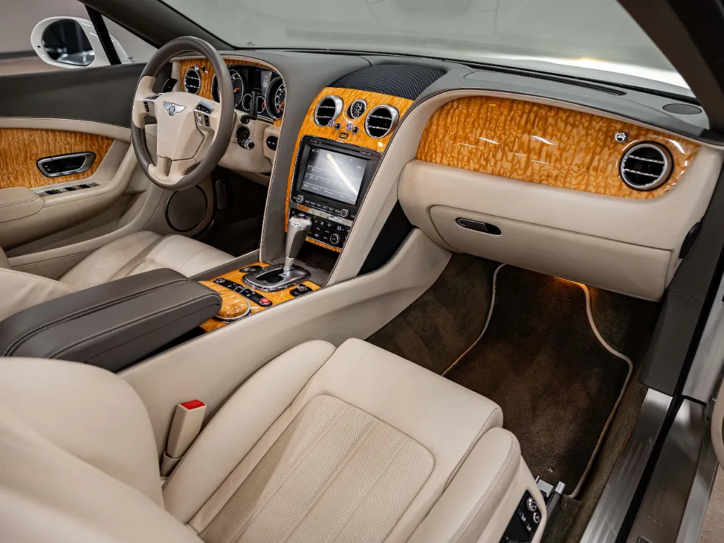2015 Bentley Continental GT image 5