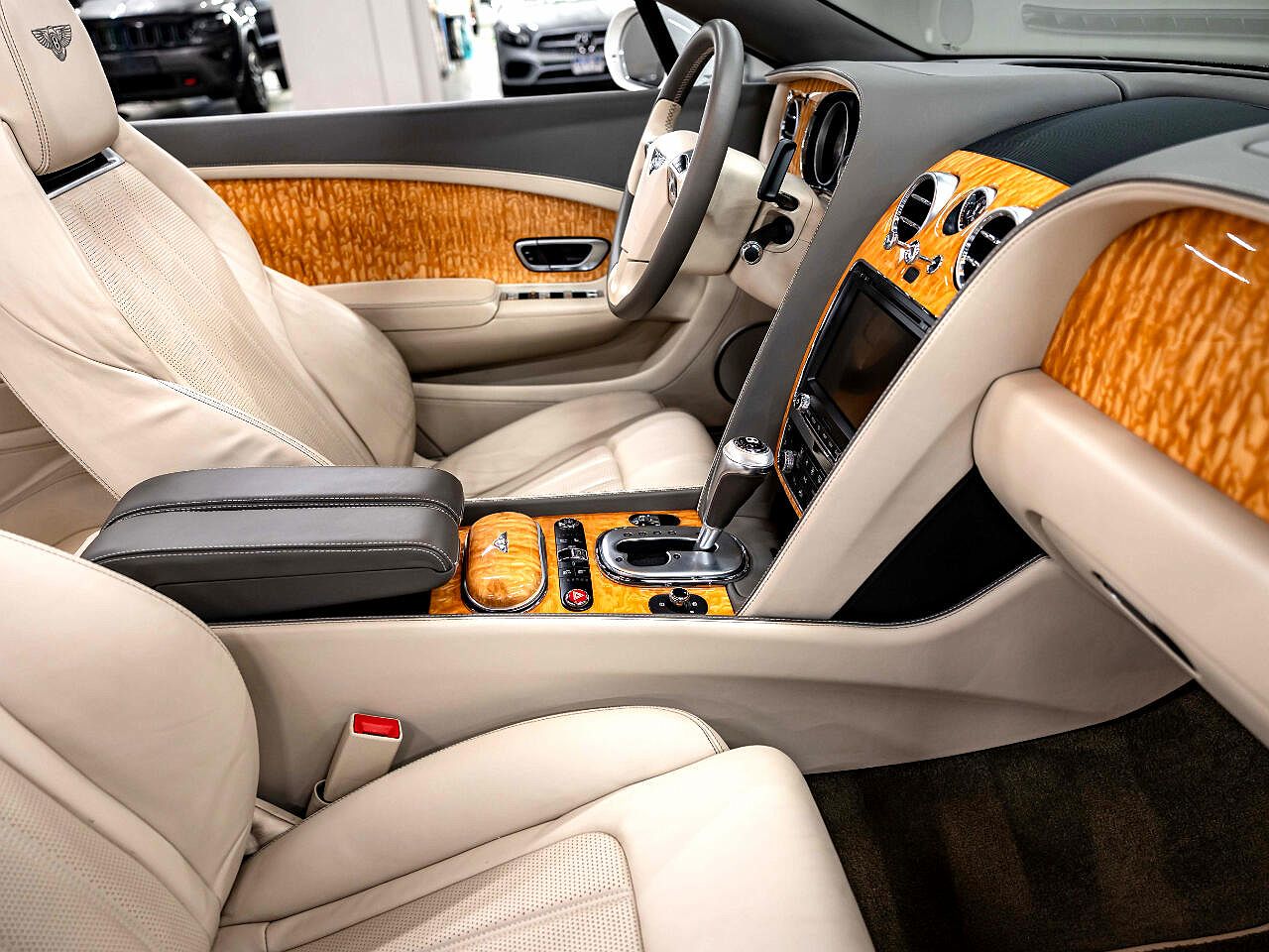 2015 Bentley Continental GT image 67