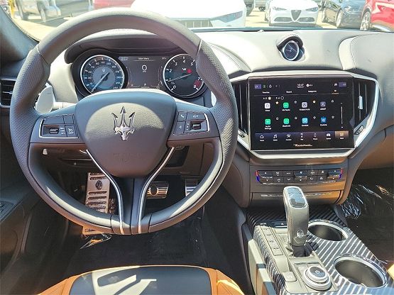 2024 Maserati Ghibli Trofeo photo 10