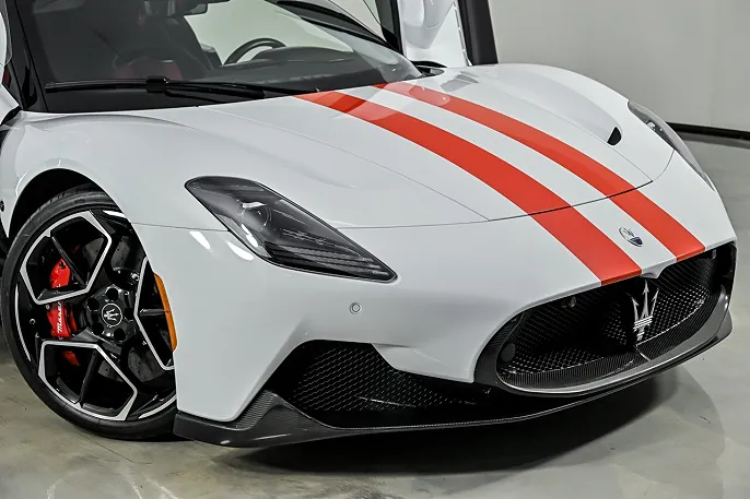 2023 Maserati MC20
