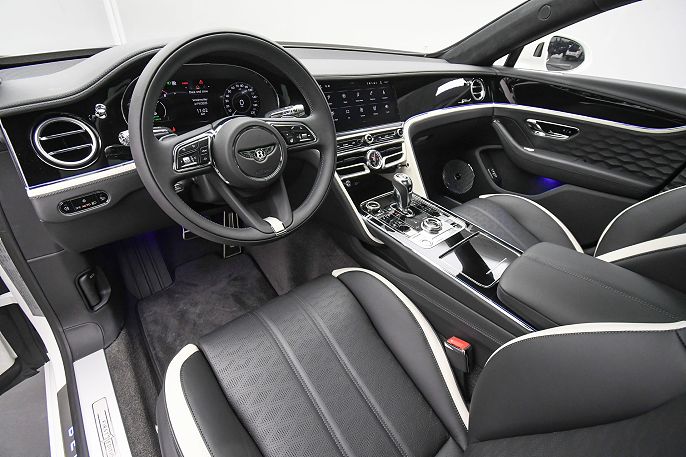 2025 Bentley Flying Spur