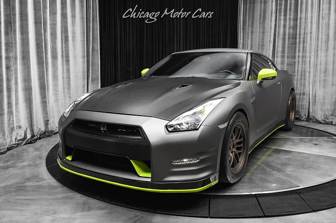 2013 Nissan GT-R