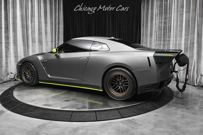 2013 Nissan GT-R