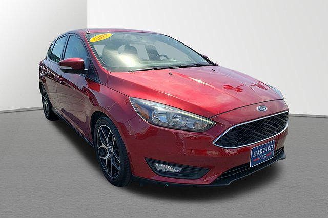 2017 Ford Focus SEL image 0