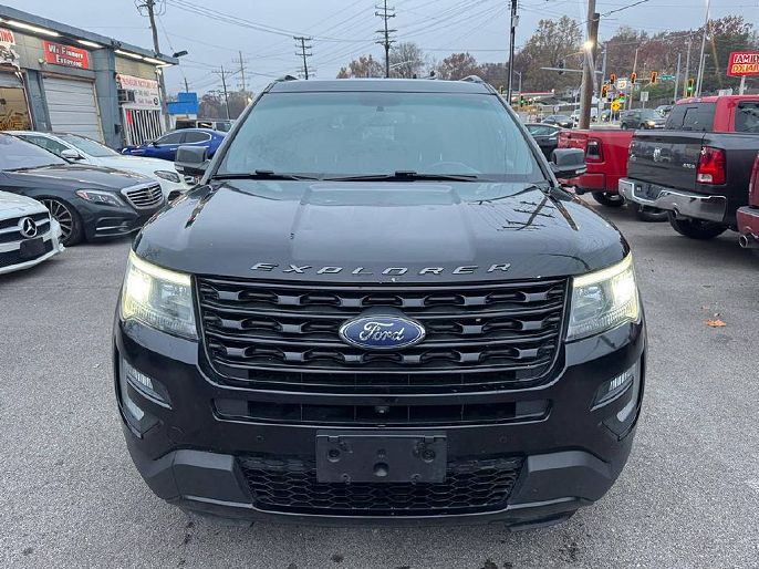 2017 Ford Explorer