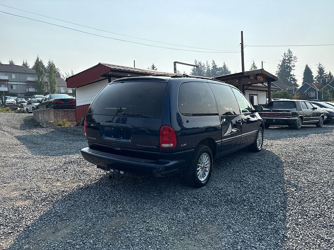 2000 Chrysler Town & Country