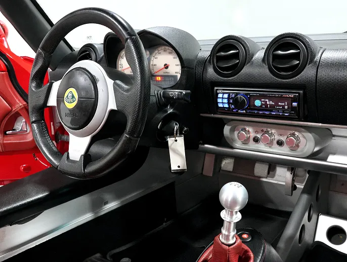 2005 Lotus Elise