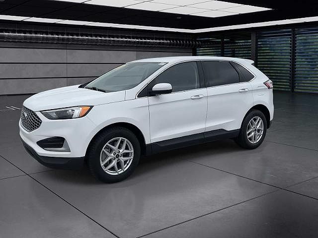 2023 Ford Edge