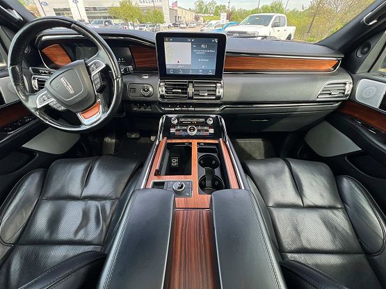 2019 Lincoln Navigator Reserve photo 11