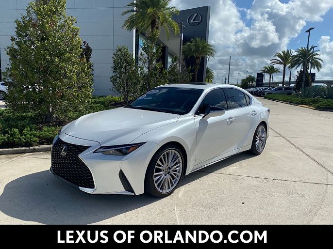 2023 Lexus IS