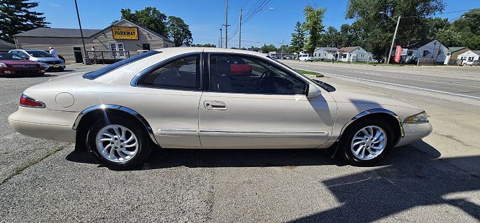 1997 Lincoln Mark Series
