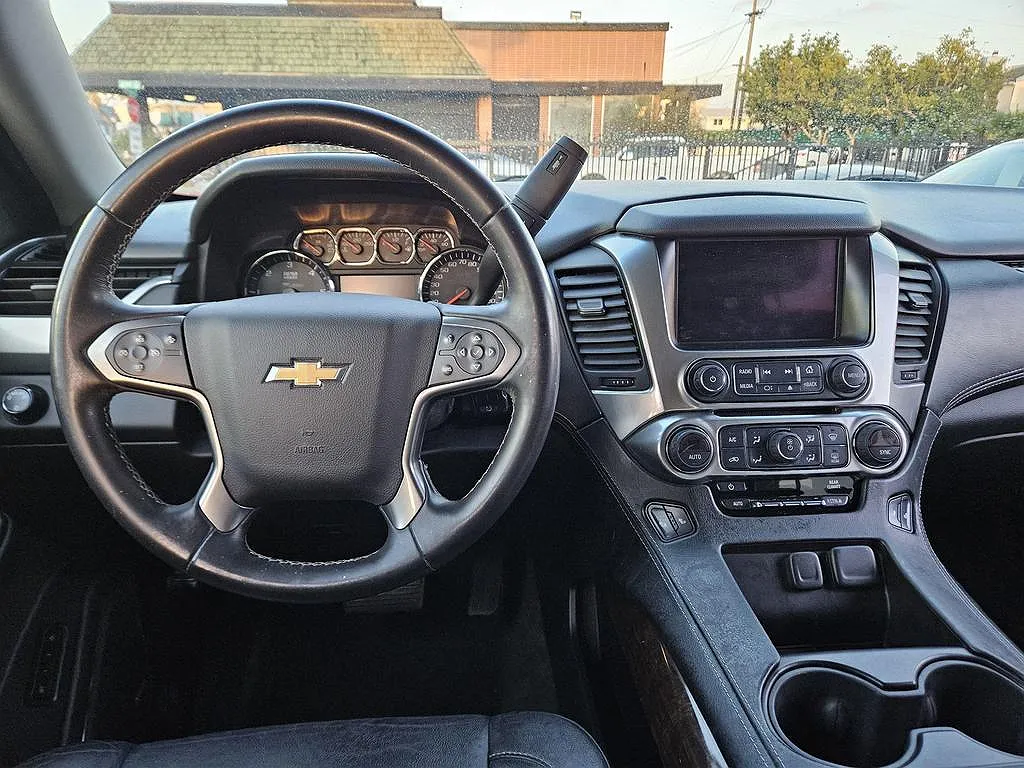 2015 Chevrolet Tahoe LT image 5