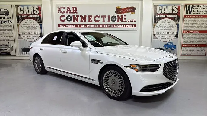 2022 Genesis G90