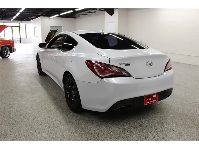 2015 Hyundai Genesis