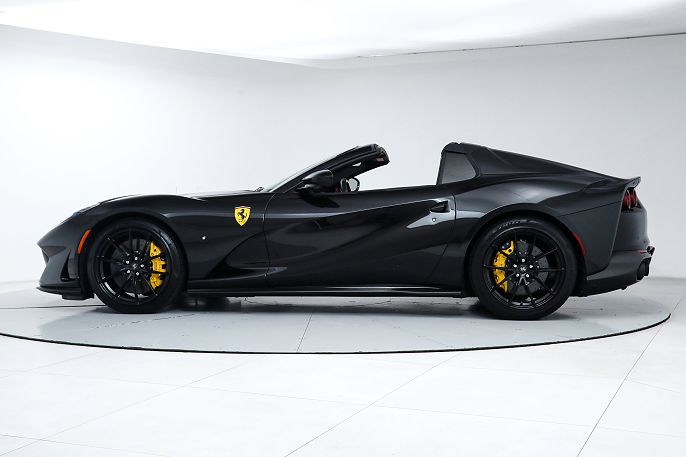 2023 Ferrari 812 GTS