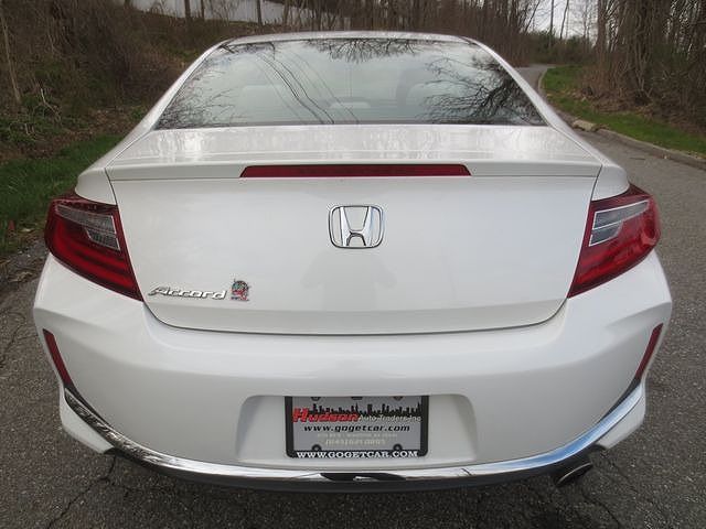 2016 Honda Accord LXS image 5