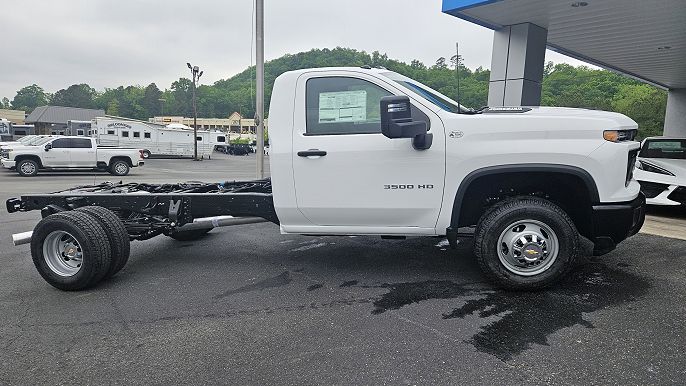2025 Chevrolet Silverado 3500HD