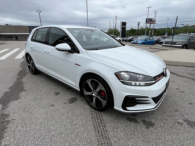 2019 Volkswagen Golf