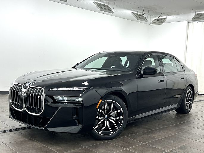 2025 BMW i7