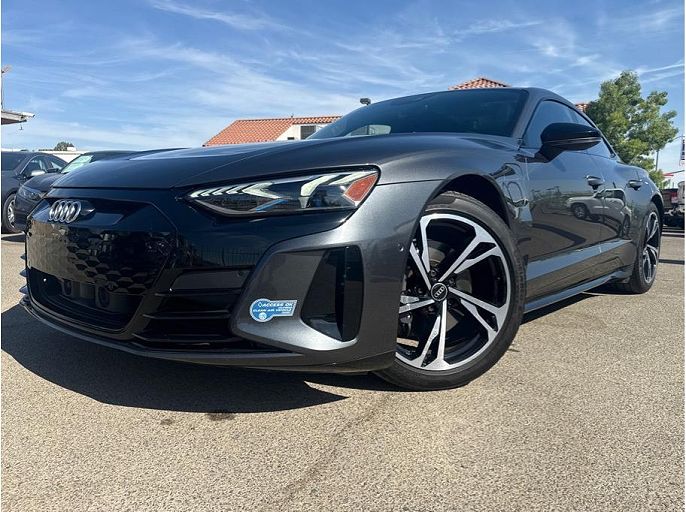 2022 Audi e-tron GT