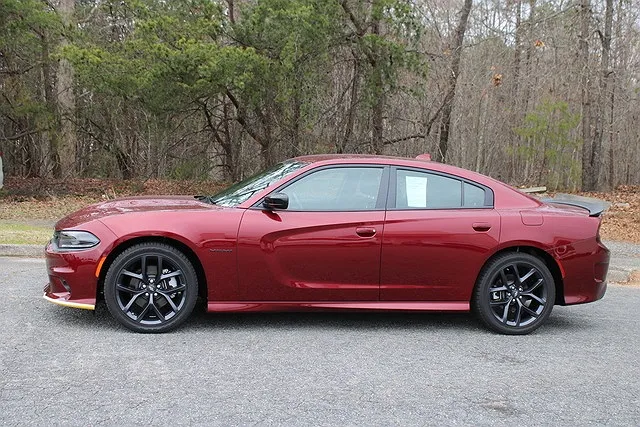 2022 Dodge Charger R/T image 1