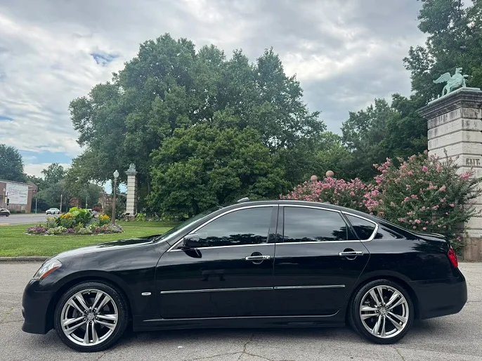 2009 Infiniti M45