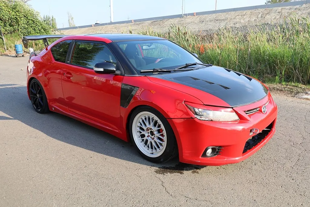 2013 Scion tC RS image 4