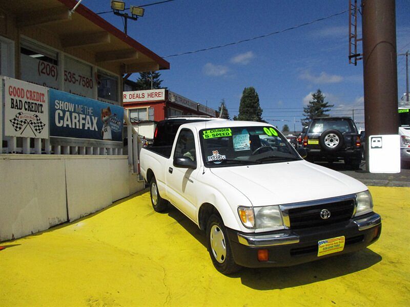 2000 Toyota Tacoma Base image 3