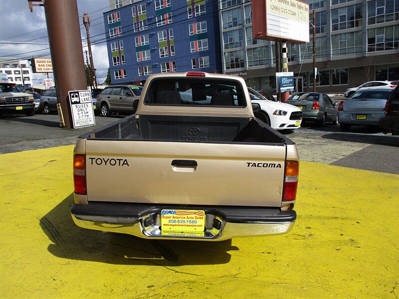 2000 Toyota Tacoma Base image 6