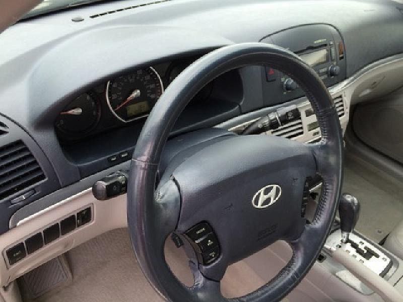 2006 Hyundai Sonata GLS image 5