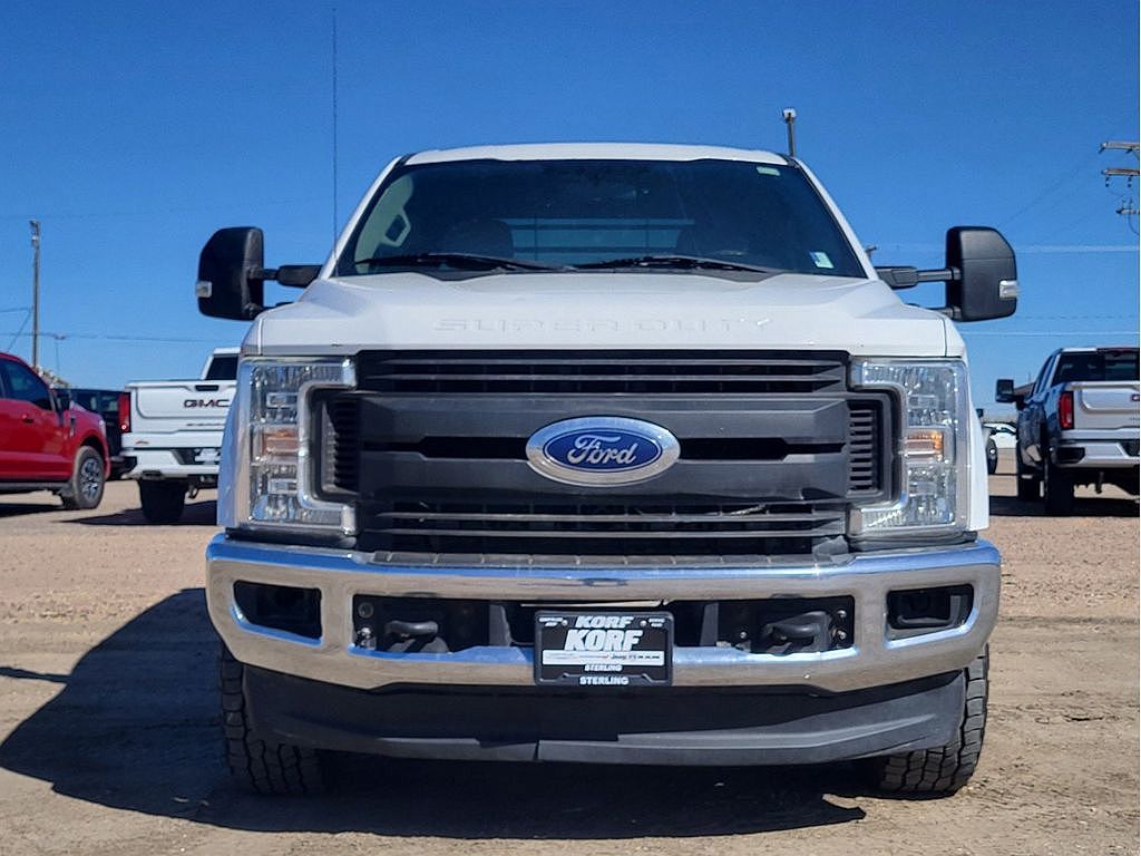 2019 Ford F-350 XL image 4