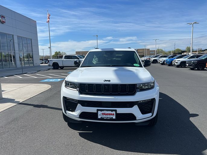 2026 Jeep Grand Cherokee