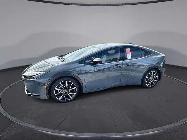 2026 Toyota Prius Plug-in