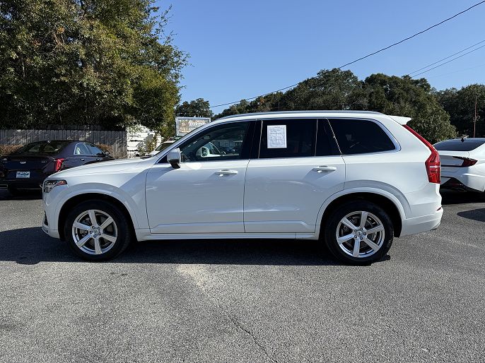 2020 Volvo XC90