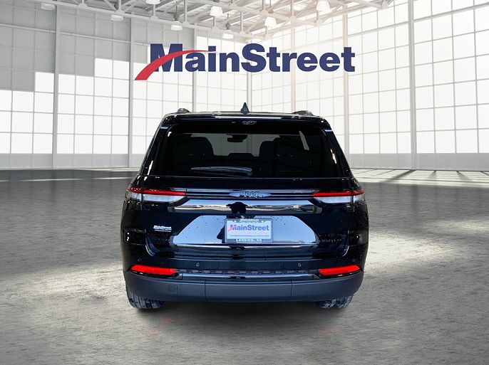 2025 Jeep Grand Cherokee
