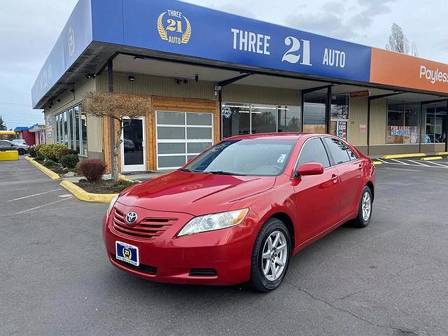 2008 Toyota Camry LE image 0