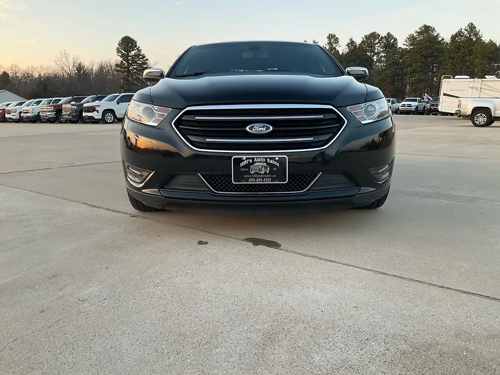 2013 Ford Taurus Limited Edition image 4
