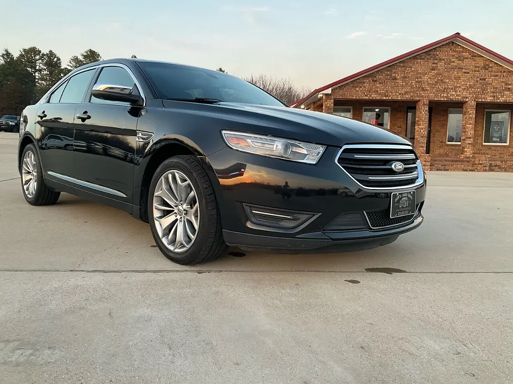 2013 Ford Taurus Limited Edition image 5