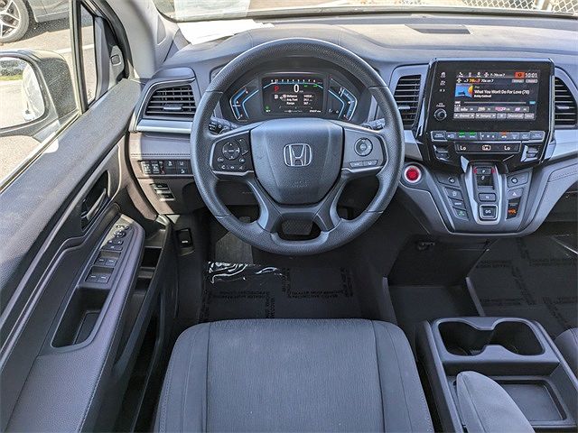 2020 Honda Odyssey EX image 16