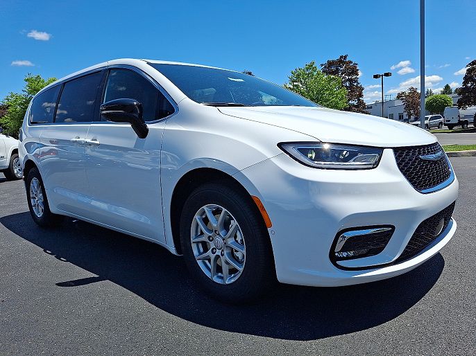 2025 Chrysler Pacifica